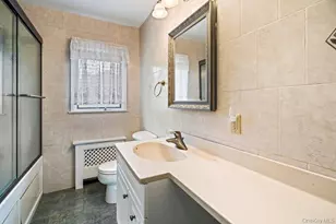 848 Hampshire Rd, Bay Shore, NY 11706 - Photo 25