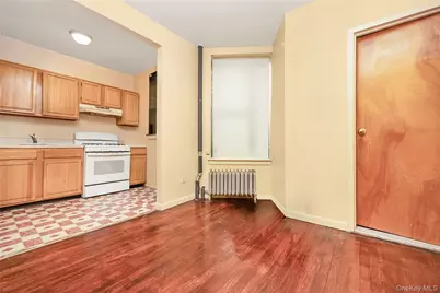 928 Belmont Avenue, Brooklyn, NY 11208 - Photo 9