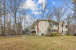 7 Jacqueline Rd, Monsey, NY 10952 - Photo 41