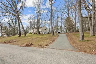 7 Jacqueline Rd, Monsey, NY 10952 - Photo 43