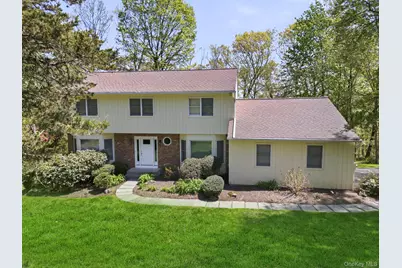 35 Woodcrest Drive, Armonk, NY 10504 - Photo 1