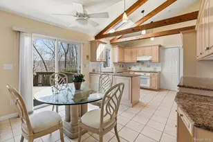 35 Woodcrest Dr, Armonk, NY 10504 - Photo 9