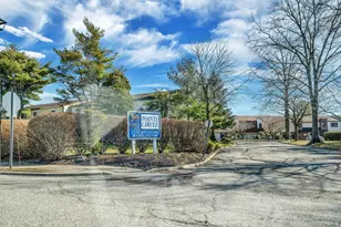 222 Pointe Cir N, Coram, NY 11727 - Photo 19