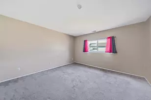 222 Pointe Cir N, Coram, NY 11727 - Photo 5