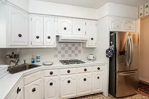 97 Vanderbilt Ave, Manhasset, NY 11030 - Photo 17