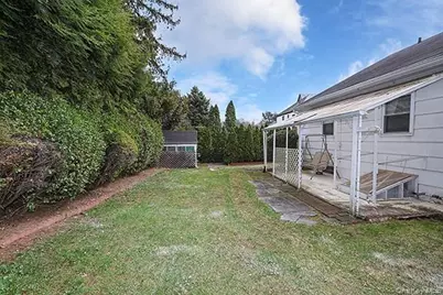 97 Vanderbilt Avenue, Manhasset, NY 11030 - Photo 29