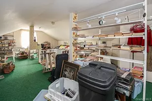 97 Vanderbilt Ave, Manhasset, NY 11030 - Photo 23