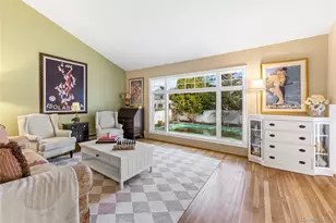 22 Delaware Ave, Jericho, NY 11753 - Photo 19