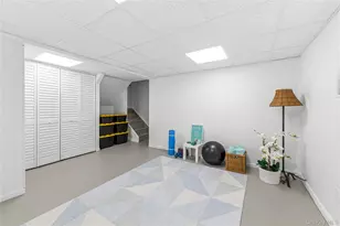 22 Delaware Ave, Jericho, NY 11753 - Photo 33