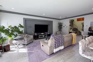 110 Willow Wood Dr, Oakdale, NY 11769 - Photo 9