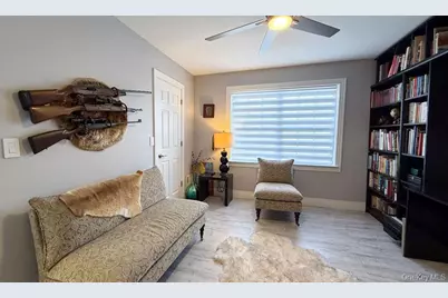 110 Willow Wood Drive, Oakdale, NY 11769 - Photo 37