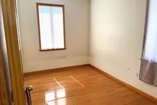 70-10 172nd St, Fresh Meadows, NY 11365 - Photo 9