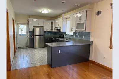 70-10 172nd Street, Fresh Meadows, NY 11365 - Photo 7