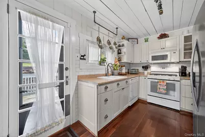 6 Glendale Road, Greenwood Lake, NY 10925 - Photo 17