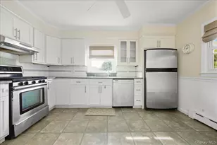 215 W Granada Ave, Lindenhurst, NY 11757 - Photo 9