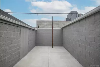 837 E 49th Street, Brooklyn, NY 11203 - Photo 17