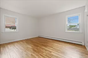 7 Anchorage Rd, Port Washington, NY 11050 - Photo 11