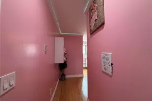 381 Marguerite Ave, Floral Park, NY 11001 - Photo 9