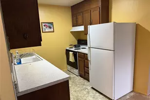 120 Exmore Ct, Ridge, NY 11961 - Photo 5