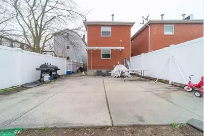 1423 116th Street, College Point, NY 11356 - Photo 27