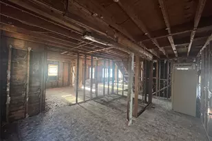 1661 Prospect Ave, East Meadow, NY 11554 - Photo 5