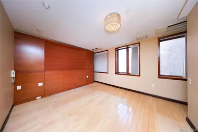 198 Grand Street, New York, NY 10013 - Photo 21