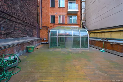 198 Grand Street, New York, NY 10013 - Photo 15