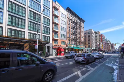 198 Grand Street, New York, NY 10013 - Photo 31