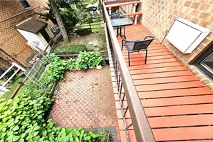 120-19 Ketch Ct, College Point, NY 11356 - Photo 19