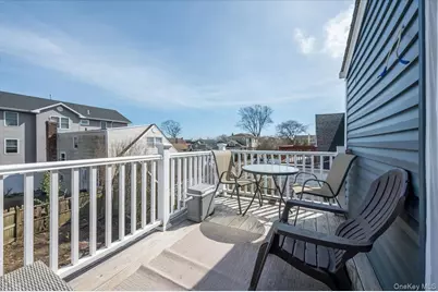 610 Monroe Boulevard, Long Beach, NY 11561 - Photo 23