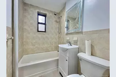 4421 Macnish Street #2, Elmhurst, NY 11373 - Photo 3