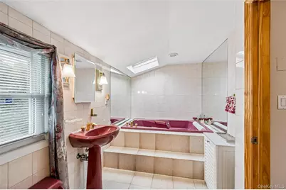 3634 Summer Drive, Wantagh, NY 11793 - Photo 19