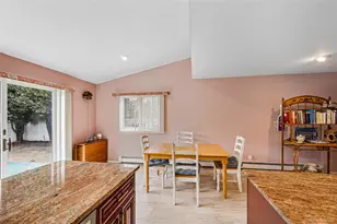 3634 Summer Dr, Wantagh, NY 11793 - Photo 11