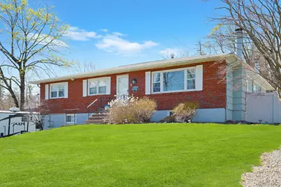 3 Green Hill Court, Nanuet, NY 10954 - Photo 3