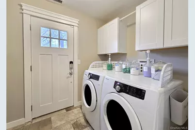 9 Keystone Court, Centereach, NY 11720 - Photo 13