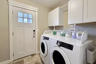 9 Keystone Ct, Centereach, NY 11720 - Photo 13