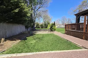 9 Keystone Ct, Centereach, NY 11720 - Photo 31