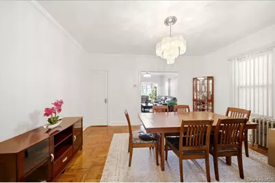 2734 Pearsall Avenue, Bronx, NY 10469 - Photo 3