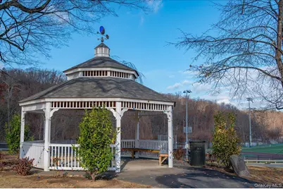 92 Underhill Avenue #2B, West Harrison, NY 10604 - Photo 21