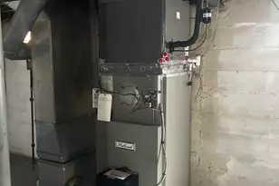 551 Emerson St, Uniondale, NY 11553 - Photo 15