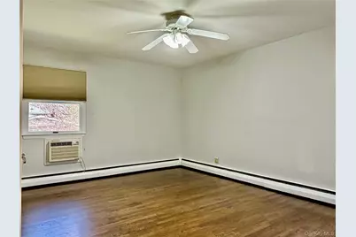 14 Glendale Drive, Melville, NY 11747 - Photo 17