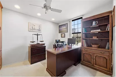 282 Helm Lane, Bay Shore, NY 11706 - Photo 19