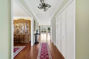 282 Helm Ln, Bay Shore, NY 11706 - Photo 3