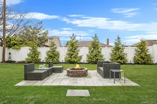 78 Emerson Ave, Levittown, NY 11756 - Photo 25