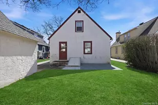 739 Edward St, Baldwin, NY 11510 - Photo 17