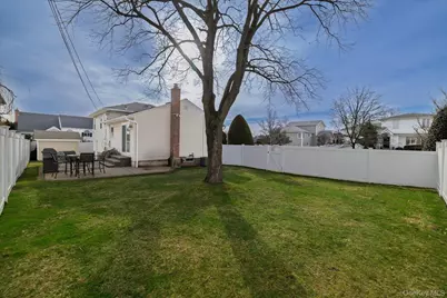 3643 Woodward Avenue, Seaford, NY 11783 - Photo 21