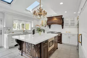 10 Beech Rd, Islip, NY 11751 - Photo 17