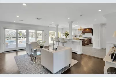 10 Beech Road, Islip, NY 11751 - Photo 11