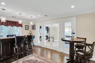 10 Beech Rd, Islip, NY 11751 - Photo 25