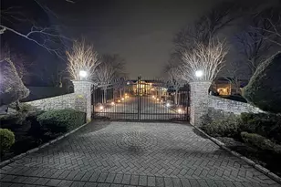 10 Beech Rd, Islip, NY 11751 - Photo 5